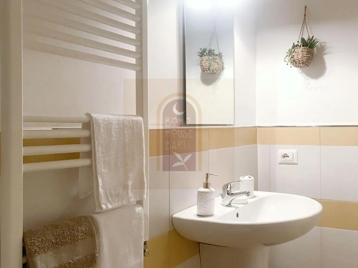 Bari City Center - Boho House Apartment Italy